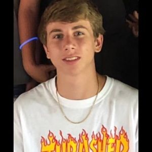 Meet your Posher, Jon-scott